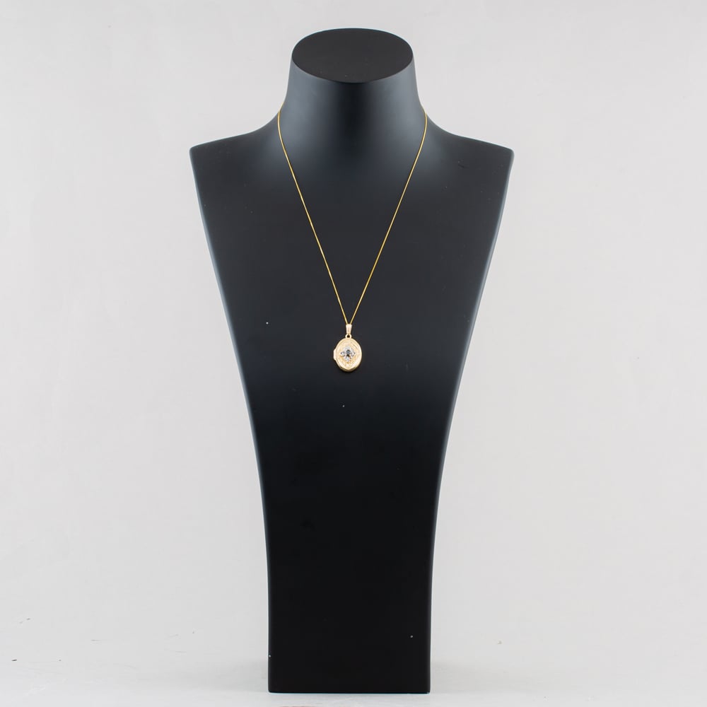 Pre-Owned 9ct Yellow Gold Sapphire & 0.02ct Diamond Set Oval Locket Pendant & 18 Inch Curb Chain 41143661