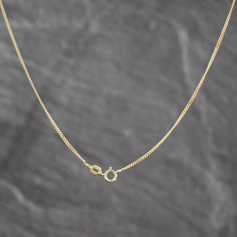 Pre-Owned 9ct Yellow Gold Diamond Set Trilogy Pendant & 18 Inch Curb Chain 41143665