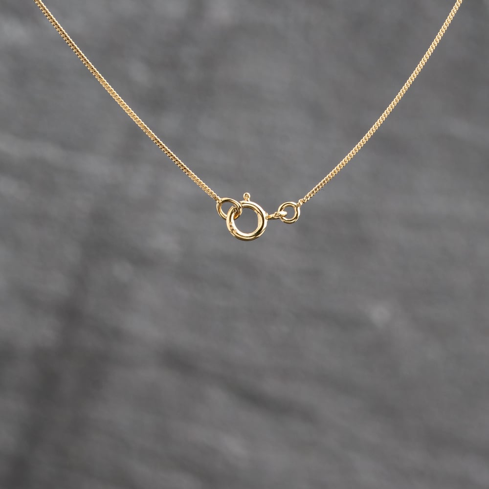 Pre-Owned 9ct Two Colour Gold Diamond Set Pendant & 16 Inch Curb Chain 41143667