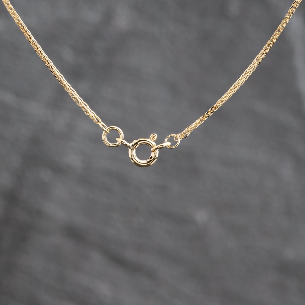 Pre-Owned 9ct Yellow Gold Garnet Oval Pendant & 16 Inch Foxtail Chain 41143676