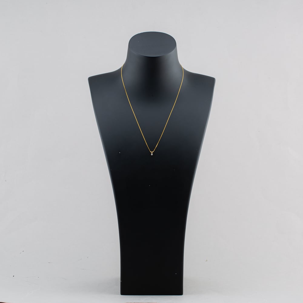Pre-Owned Two Colour Gold Diamond Single Stone Pendant & 18 Inch Curb Chain 41143696