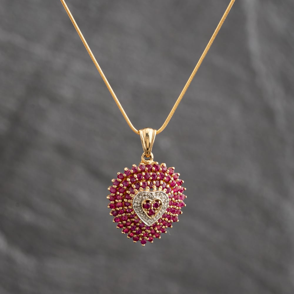 Pre-Owned 9ct Yellow Gold Ruby &amp; Diamond Large Pave Heart Pendant &amp; 16 Inch Snake Chain 41143710
