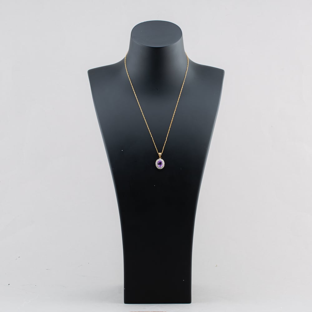 Pre-Owned 9ct Yellow Gold Amethyst & Diamond Oval Pendant & 18 Inch Prince Of Wales Chain 41143711