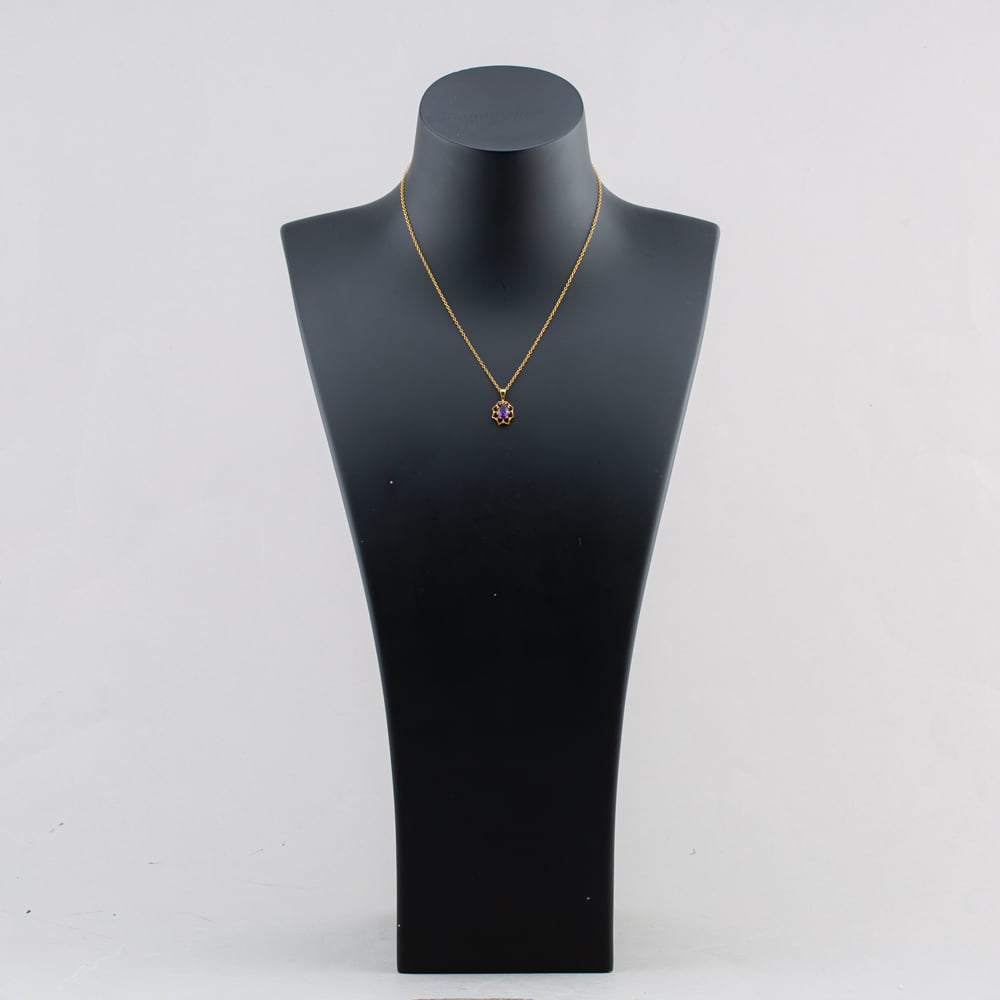 Pre-Owned 9ct Yellow Gold Amethyst Oval Pendant & 15 Inch Trace Chain 41143712