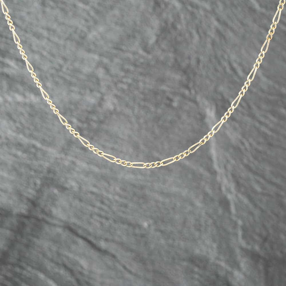 Product photograph of Pre-owned 9ct Yellow Gold 30 Inch Figaro Chain 41161625 from The Jewel Hut