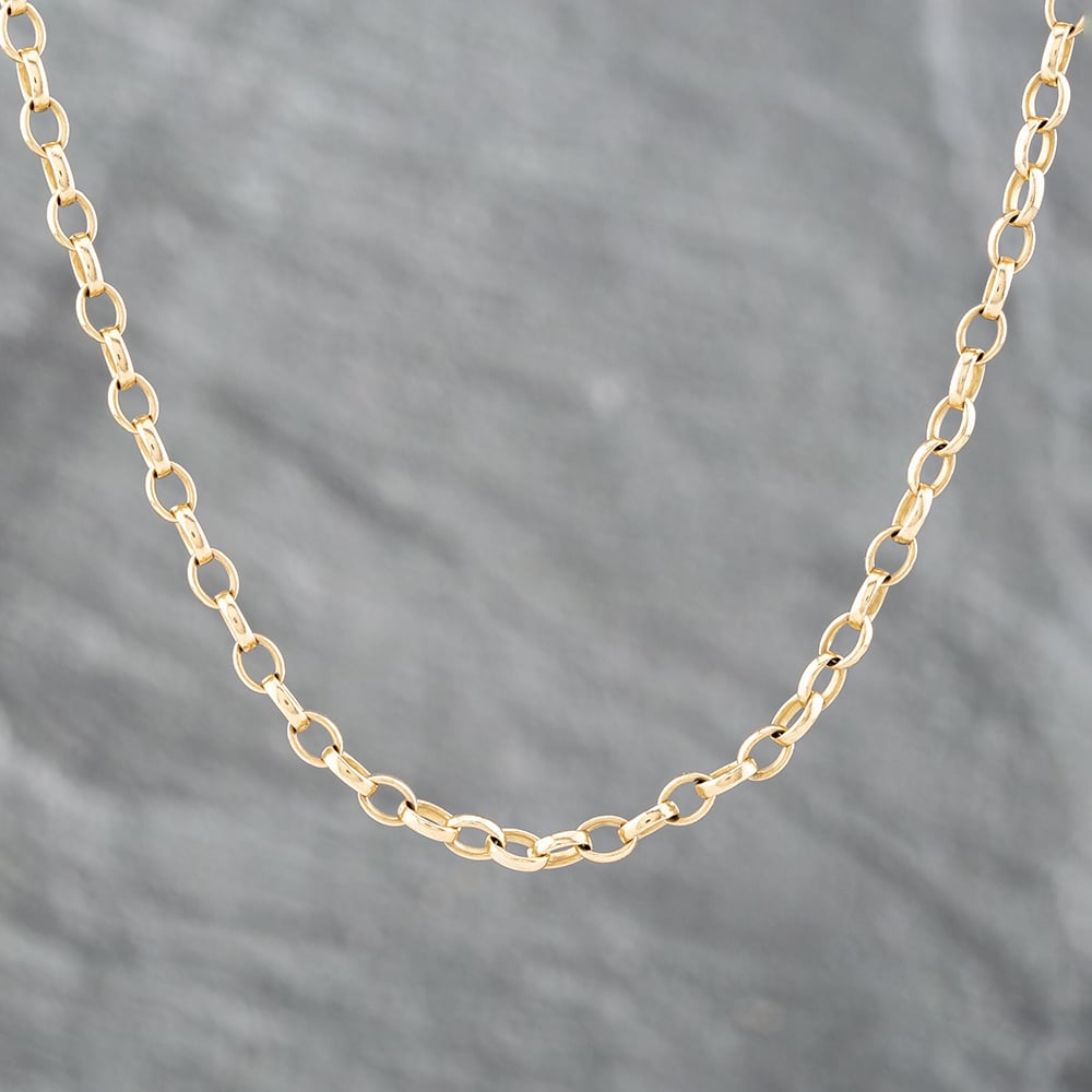 Product photograph of Pre-owned 9ct Yellow Gold Amp Oval 20 Inch Chain Belcher Chain 41161722 from The Jewel Hut