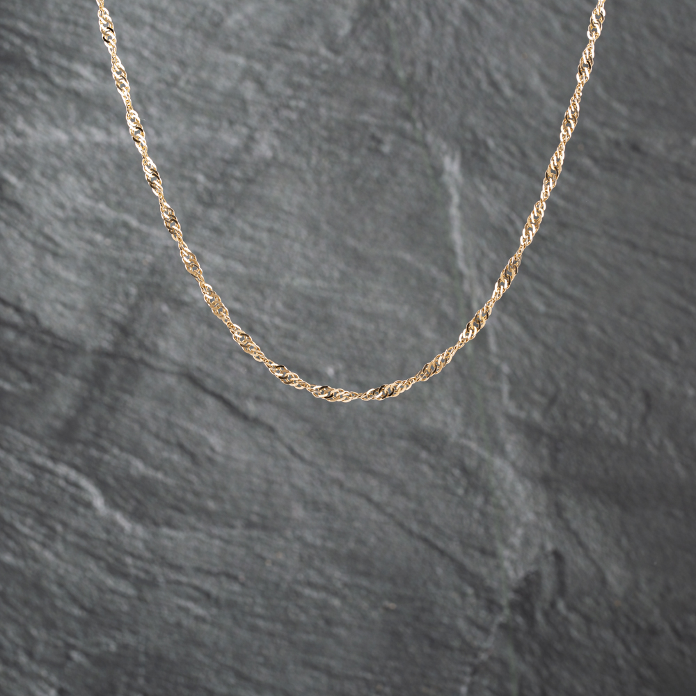 Pre-Owned 9ct Yellow Gold Twisted 30 Inch Curb Chain 41162104