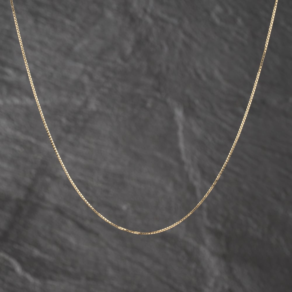 Pre-Owned 9ct Yellow Gold 18 Inch Box Chain 41162204