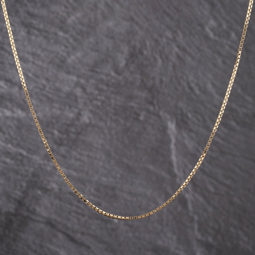Pre-Owned 9ct Yellow Gold 19 Inch Box Chain 41162259