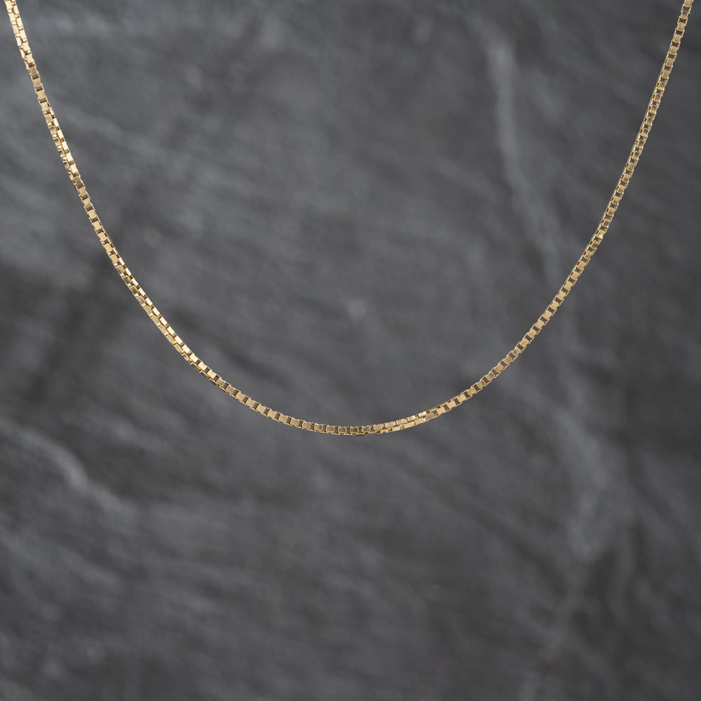 Pre-Owned 9ct Yellow Gold 25 Inch Box Chain 41162402