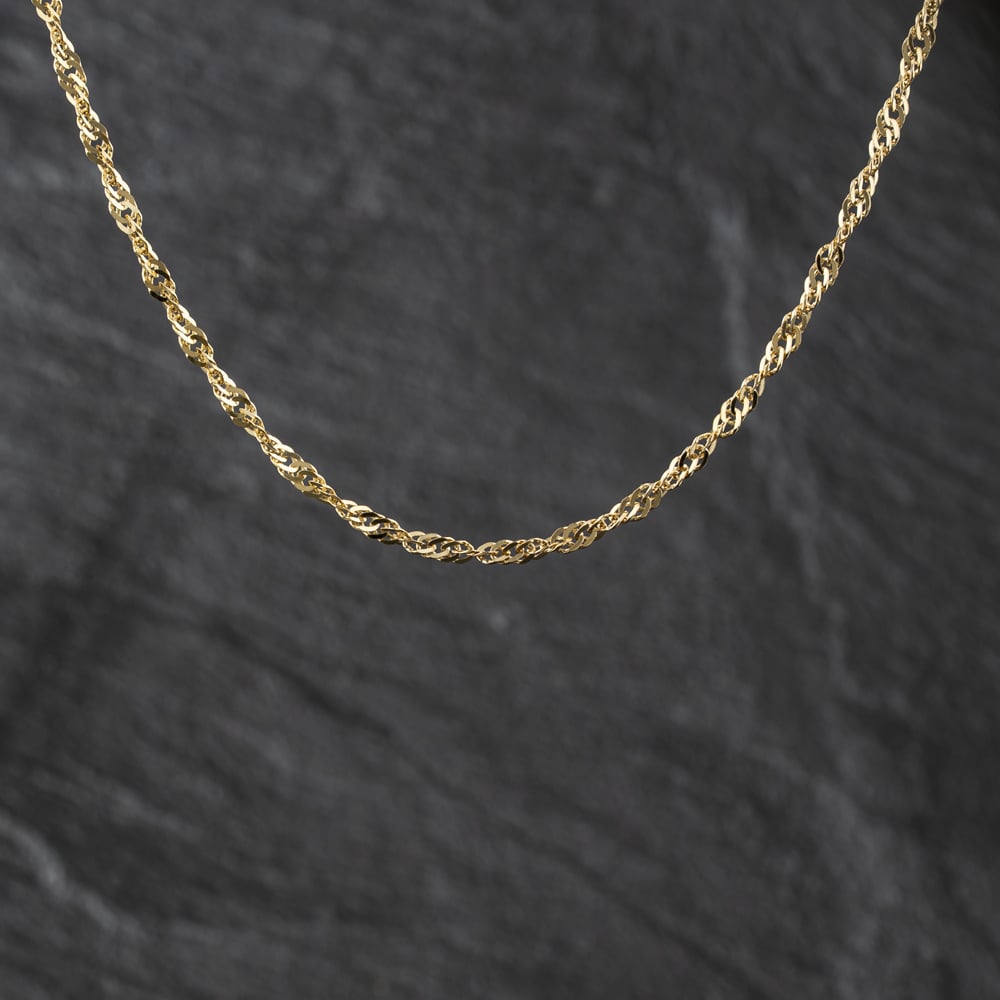 Pre-Owned 9ct Yellow Gold Twisted 18 Inch Curb Chain 41162428