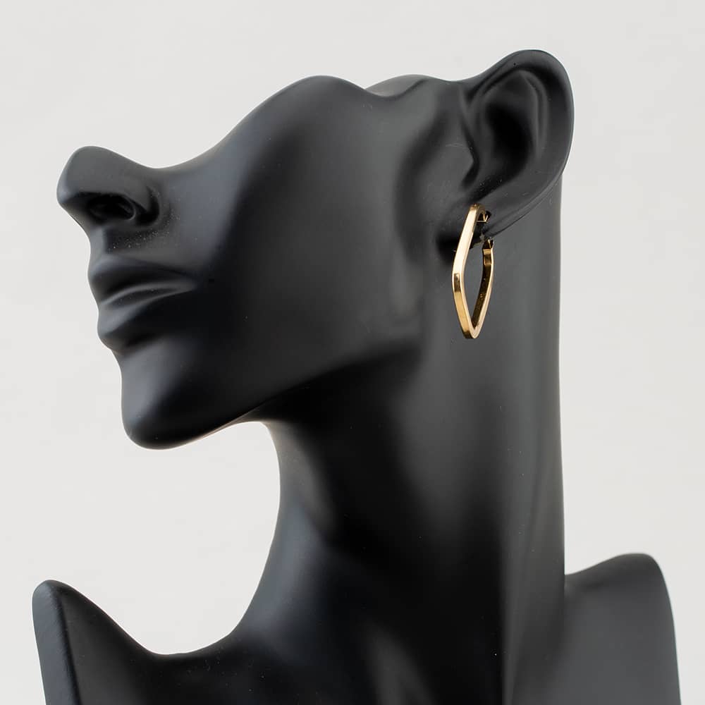 Pre-Owned 9ct Yellow Gold 23mm Plain Oblong Hoop Earrings 41171757