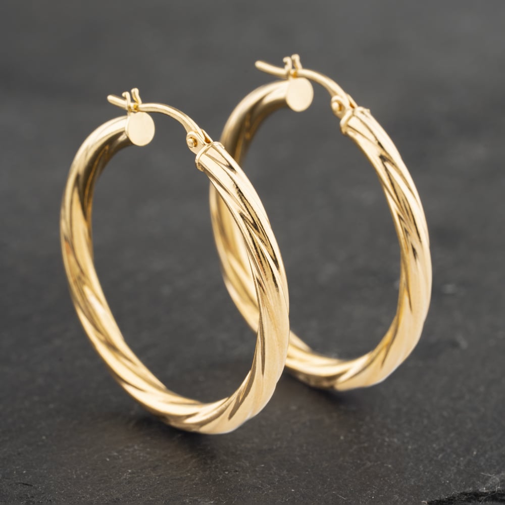 Pre-Owned Yellow Gold 30mm Twist Hoop Earrings 41173103