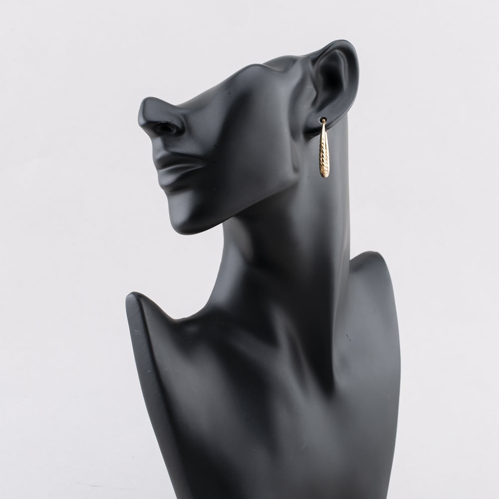 Pre-Owned Yellow Gold 30mm Oval Twist Pattern Creole Earrings 41173491