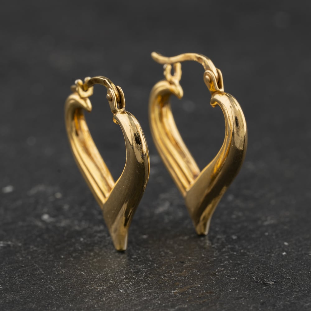 Pre-Owned Yellow Gold 19mm Heart Creole Earrings 41174529