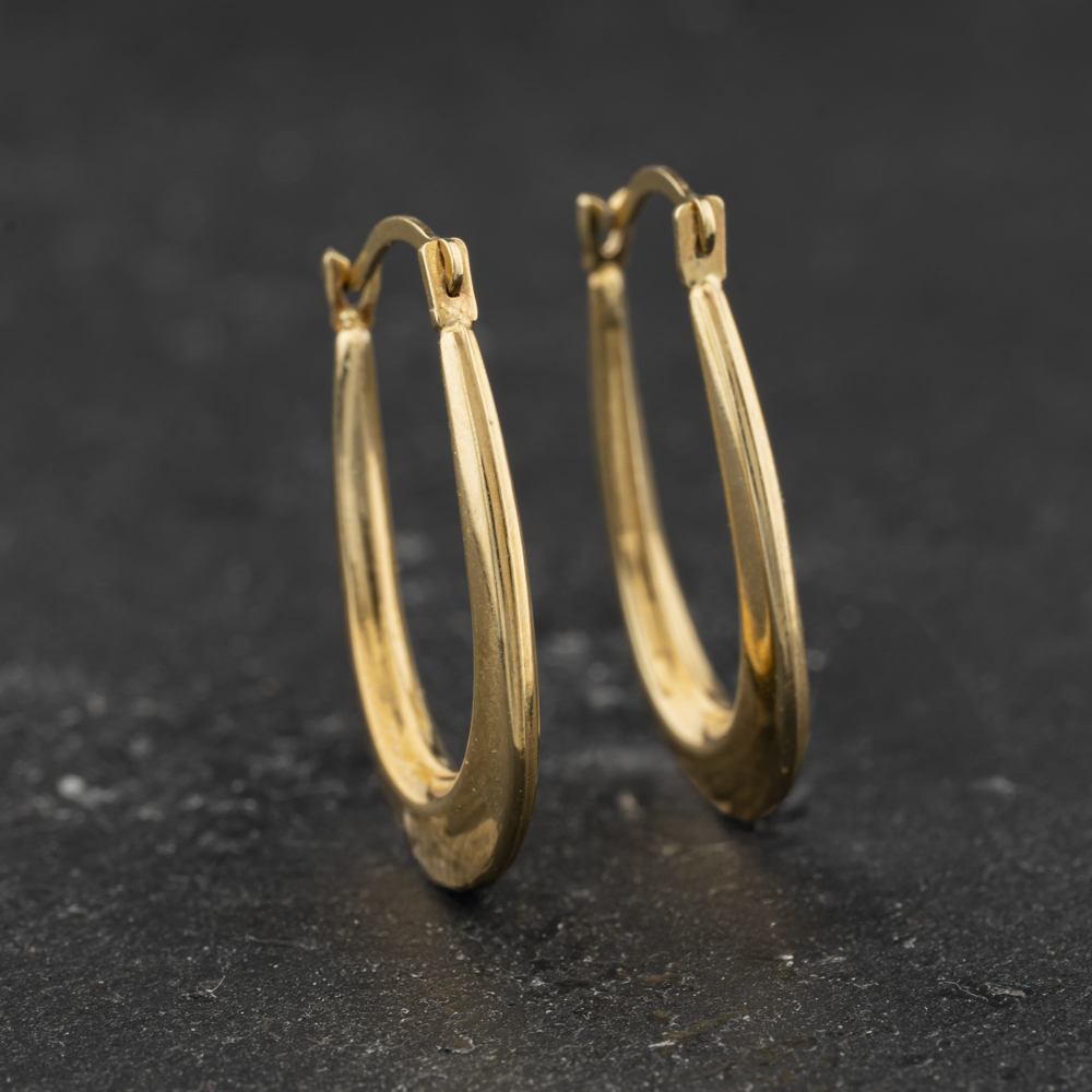 Pre-Owned Yellow Gold Oval Plain Creole Earrings 41174629