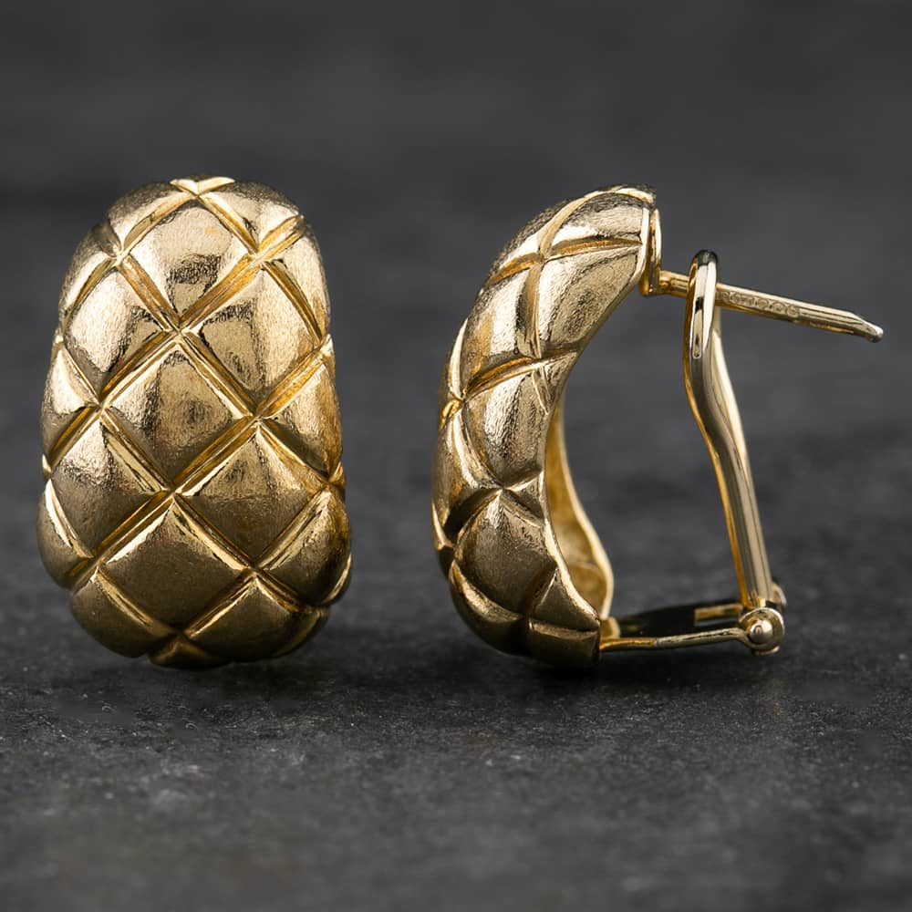 Product photograph of Pre-owned 9ct Yellow Gold Quilted Stud Earrings 4117950 from The Jewel Hut