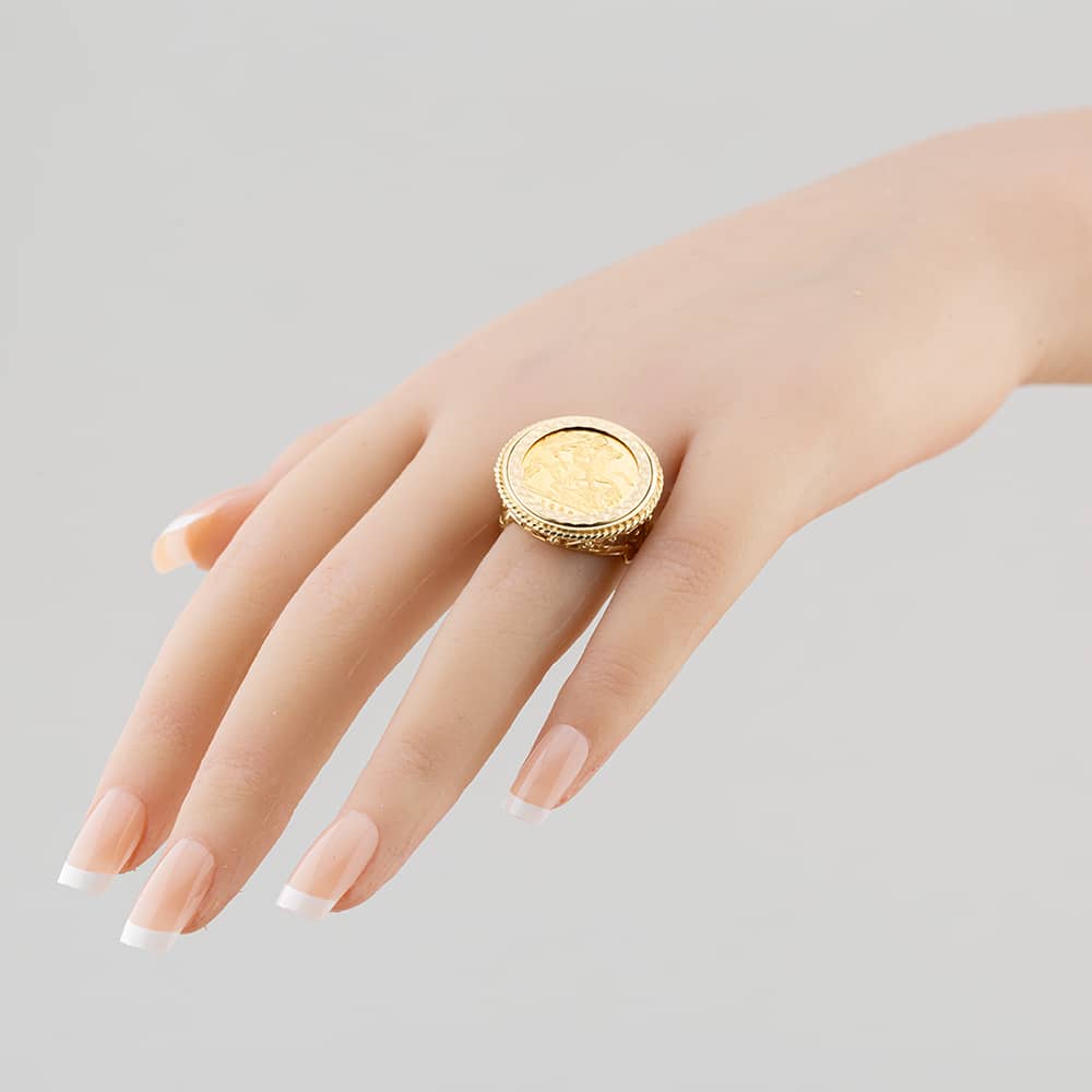 Pre-Owned 9ct Yellow Gold 1982 Half Sovereign Coin Ring 41201107BND