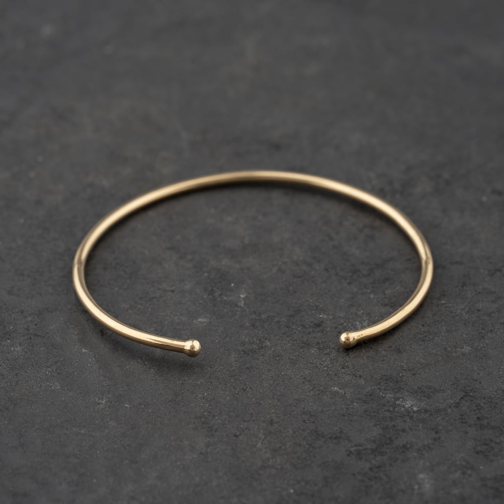 Pre-Owned 9ct Yellow Gold Childrens Small Torque Bangle 41211427