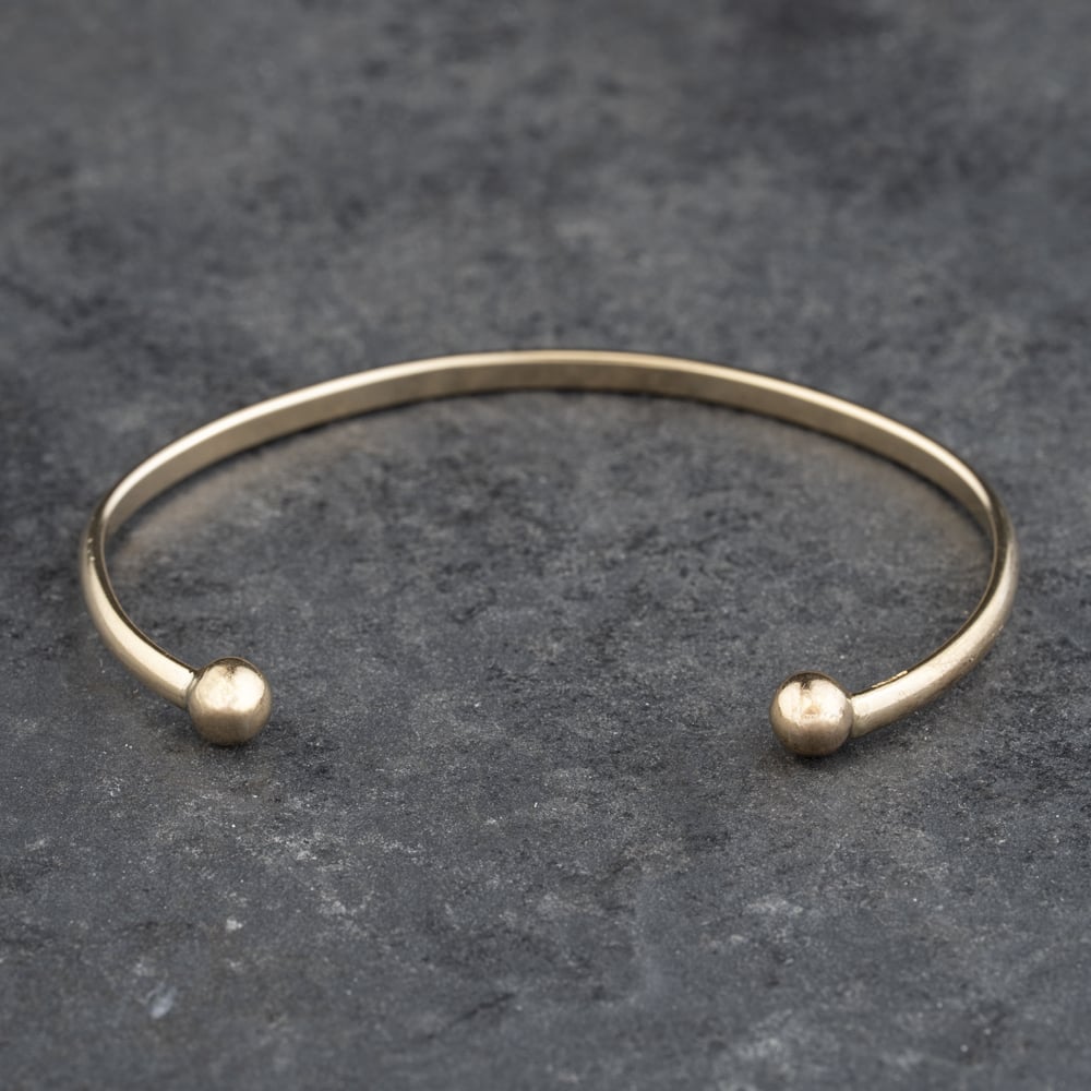 Pre-Owned 9ct Yellow Gold Torque Bangle 41211435