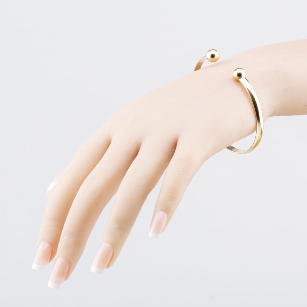 Pre-Owned 9ct Yellow Gold Torque Bangle 41211447