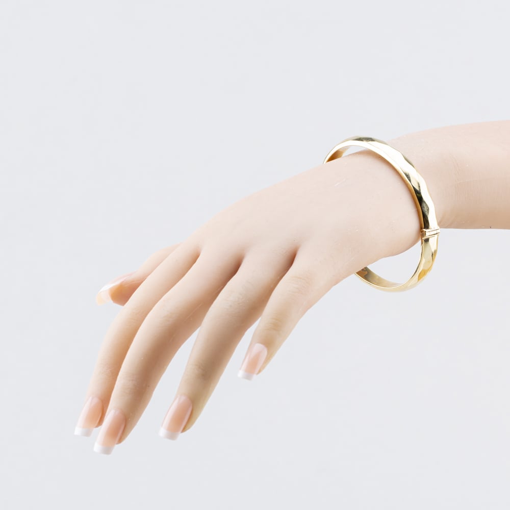 Pre-Owned 9ct Yellow Gold Facetted Hinged Bangle 41211461