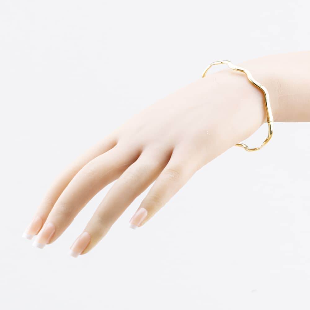 Pre-Owned 9ct Yellow Gold Wave Hinged Bangle 41211479