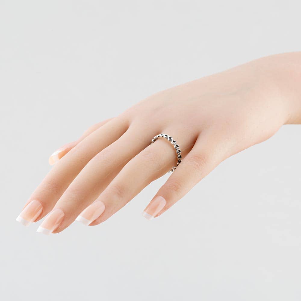 Pre-Owned Pandora Silver Band Of Hearts Dress Ring 41221115