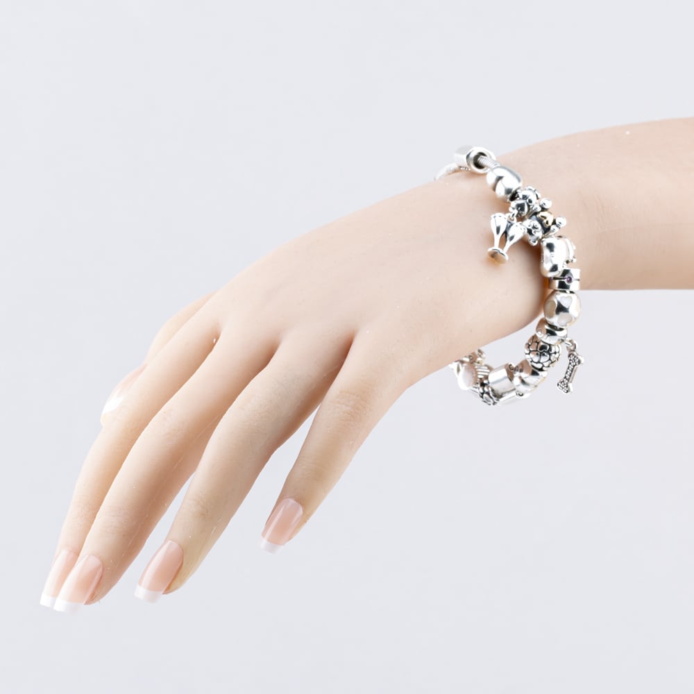 Pre-Owned Pandora Silver With Fifteen Various Charms 8 Inch Bracelet 41221431