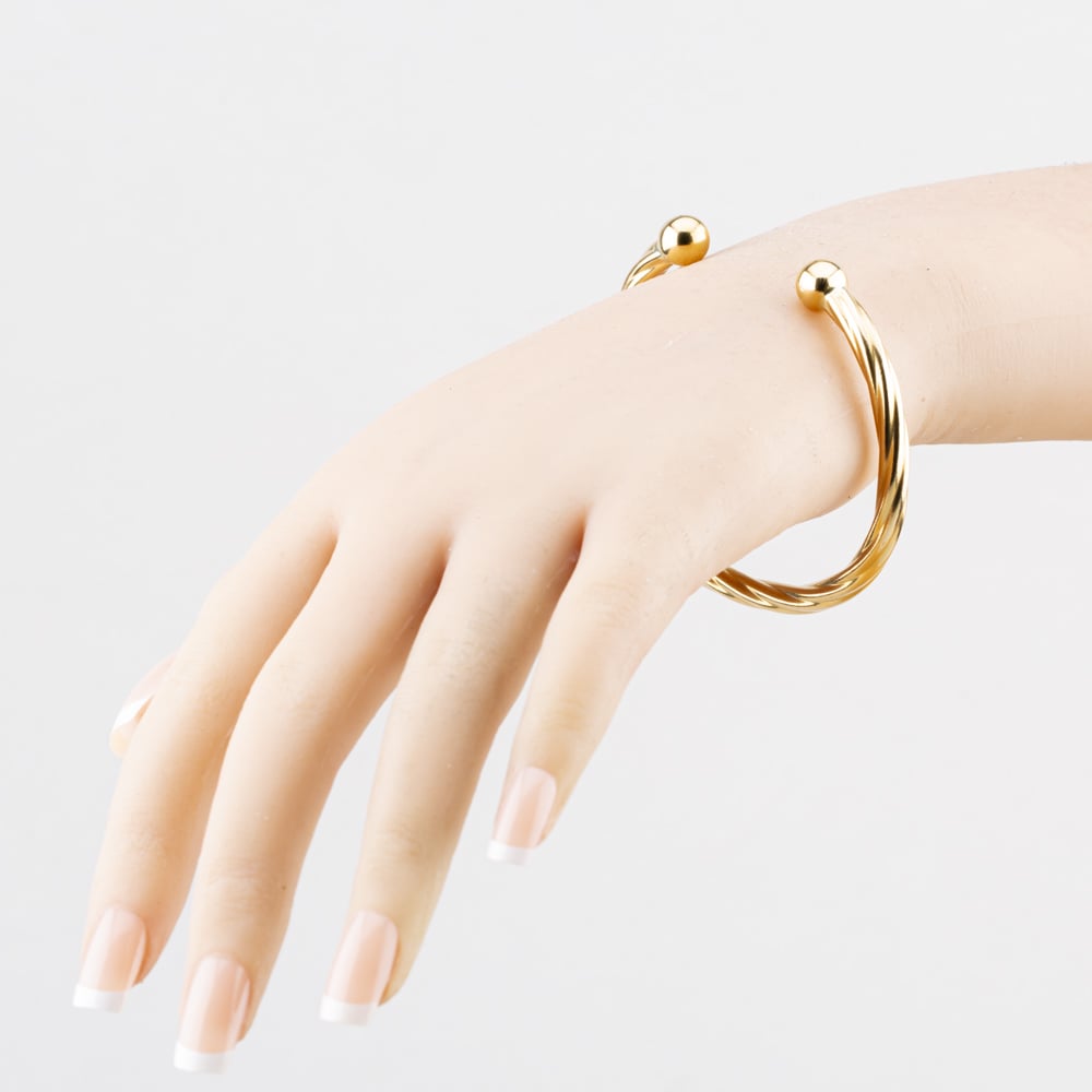 Pre-Owned 9ct Yellow Gold Twisted Large Torque Bangle 41240015