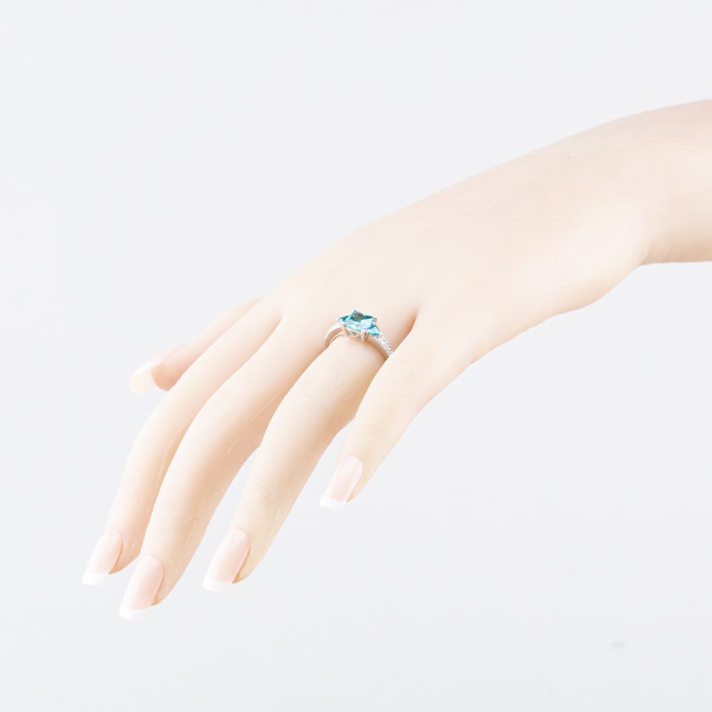 Pre-Owned Sterling Silver Turquoise & White Cubic Zirconia Dress Ring 41251696
