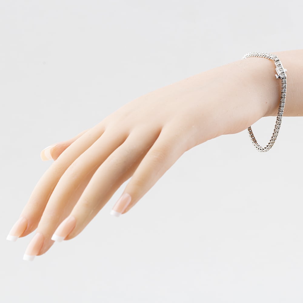 Pre-Owned 9ct White Gold 2.00ct Brilliant Cut Diamond 7.5 Inch Tennis Bracelet 41281370
