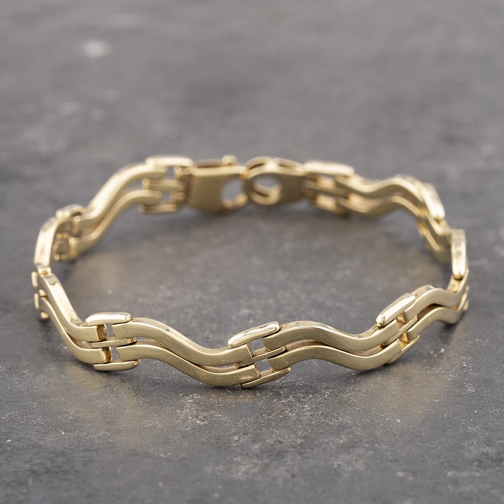Product photograph of Pre-owned 9ct Yellow Gold 2 Row Wave 7 25 Inch Chain Bracelet 41281381 from The Jewel Hut