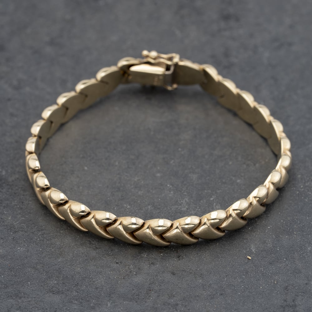 Pre-Owned 9ct Yellow Gold Embossed 7.5 Inch Herringbone Chain Bracelet 41281643