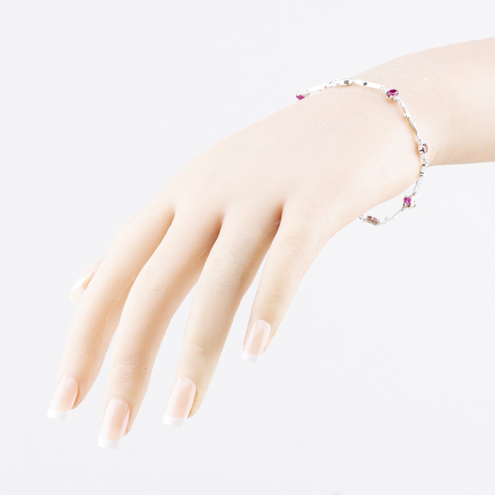 Pre-Owned 9ct White Gold Synthetic Ruby & Cubic Zirconia Bar 7.25 Inch Bracelet 41281781