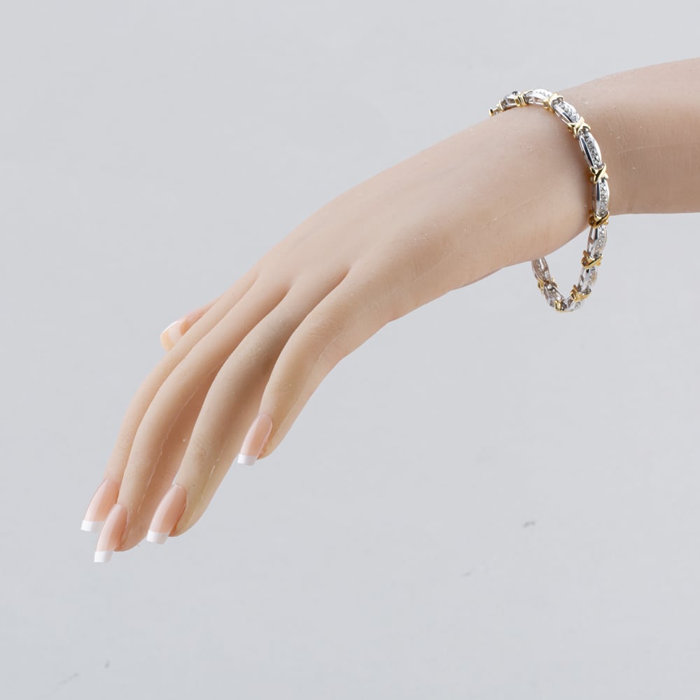 Pre-Owned 9ct Two Colour Gold Brilliant Cut Diamond Bar And Cross 7.25 Inch Bracelet 41281797