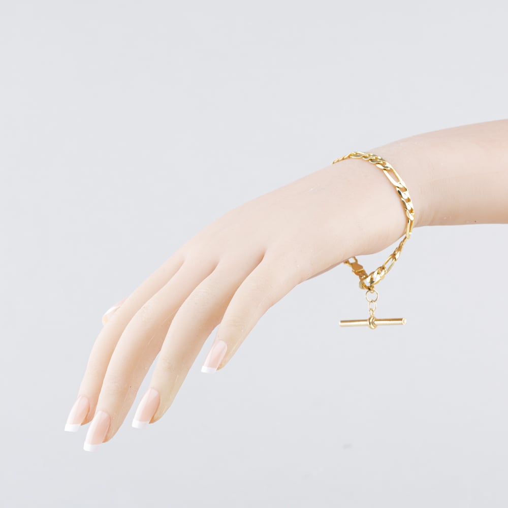 Pre-Owned 9ct Yellow Gold 7.25 Inch Figaro T-Bar Bracelet 41281963