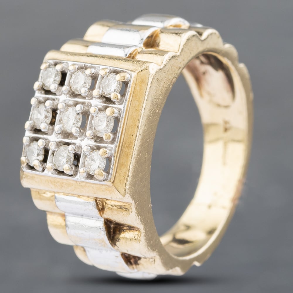 Product photograph of Pre-owned 9ct Two Colour Gold Brilliant Cut Diamond 9 Stone Square Signet Ring 41341623 from The Jewel Hut
