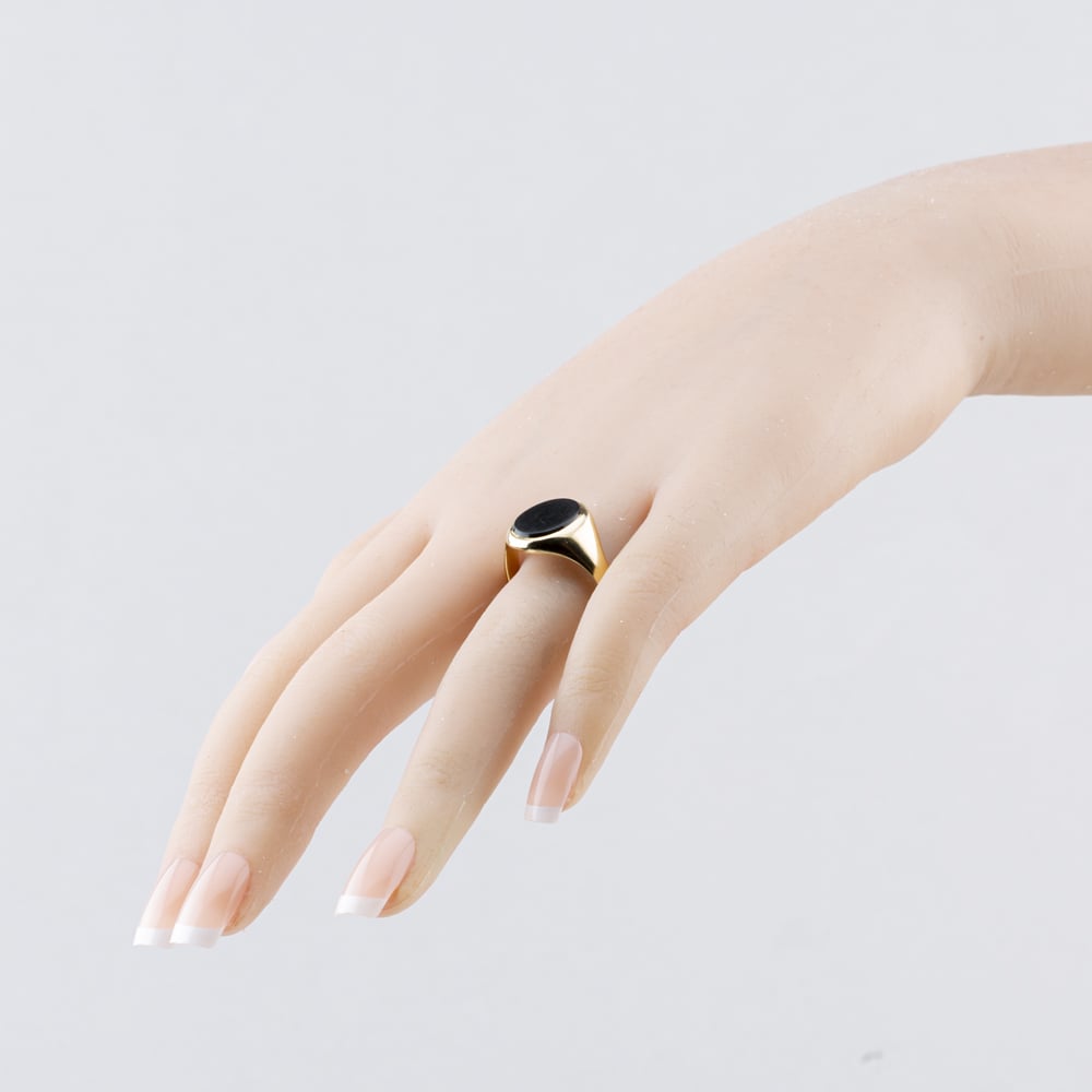 Pre-Owned 9ct Yellow Gold Onyx Oval Signet Ring 41342337