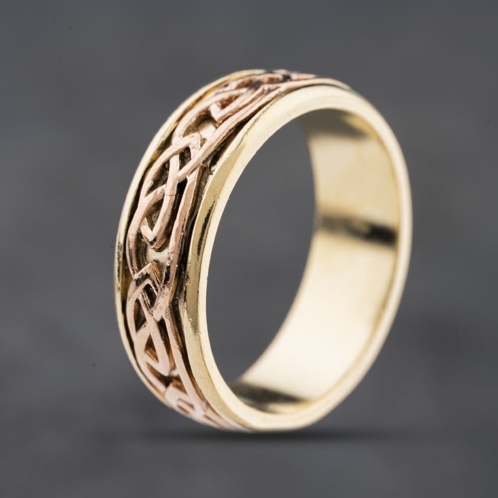 Pre-Owned 9ct Two Colour Gold Celtic Band Ring 41342387