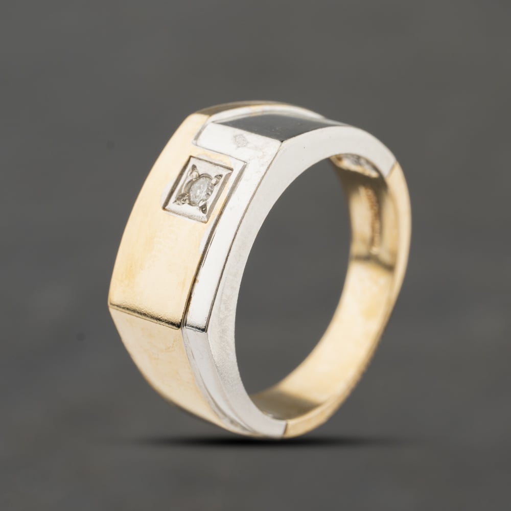 Pre-Owned 9ct Two Colour Gold Diamond Rectangular Signet Ring 41342458