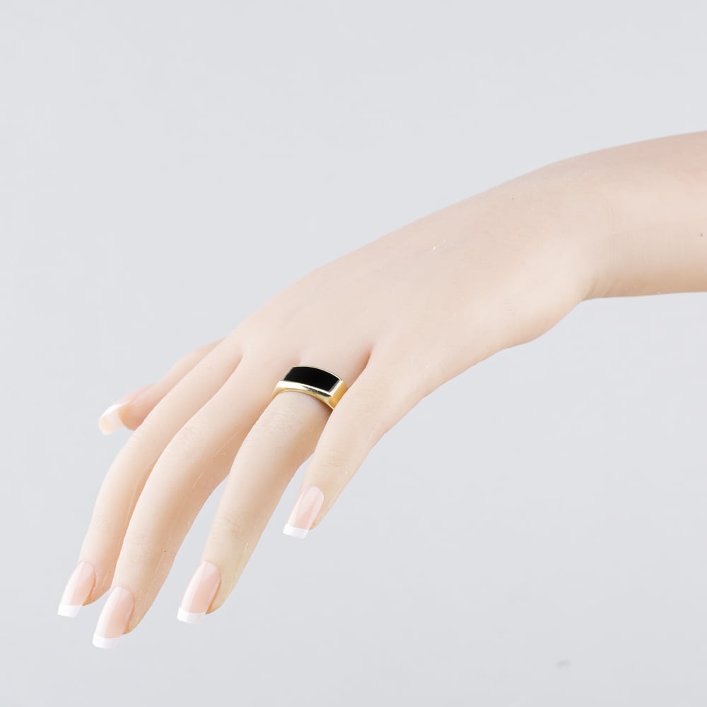 Pre-Owned 9ct Yellow Gold Onyx Oblong Signet Ring 41342535