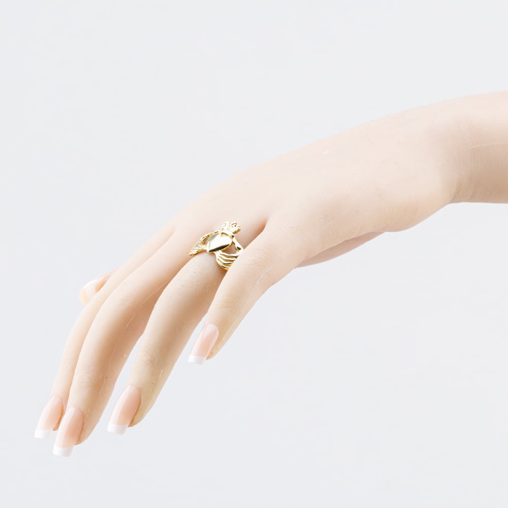 Pre-Owned 9ct Yellow Gold Claddagh Ring 41342549