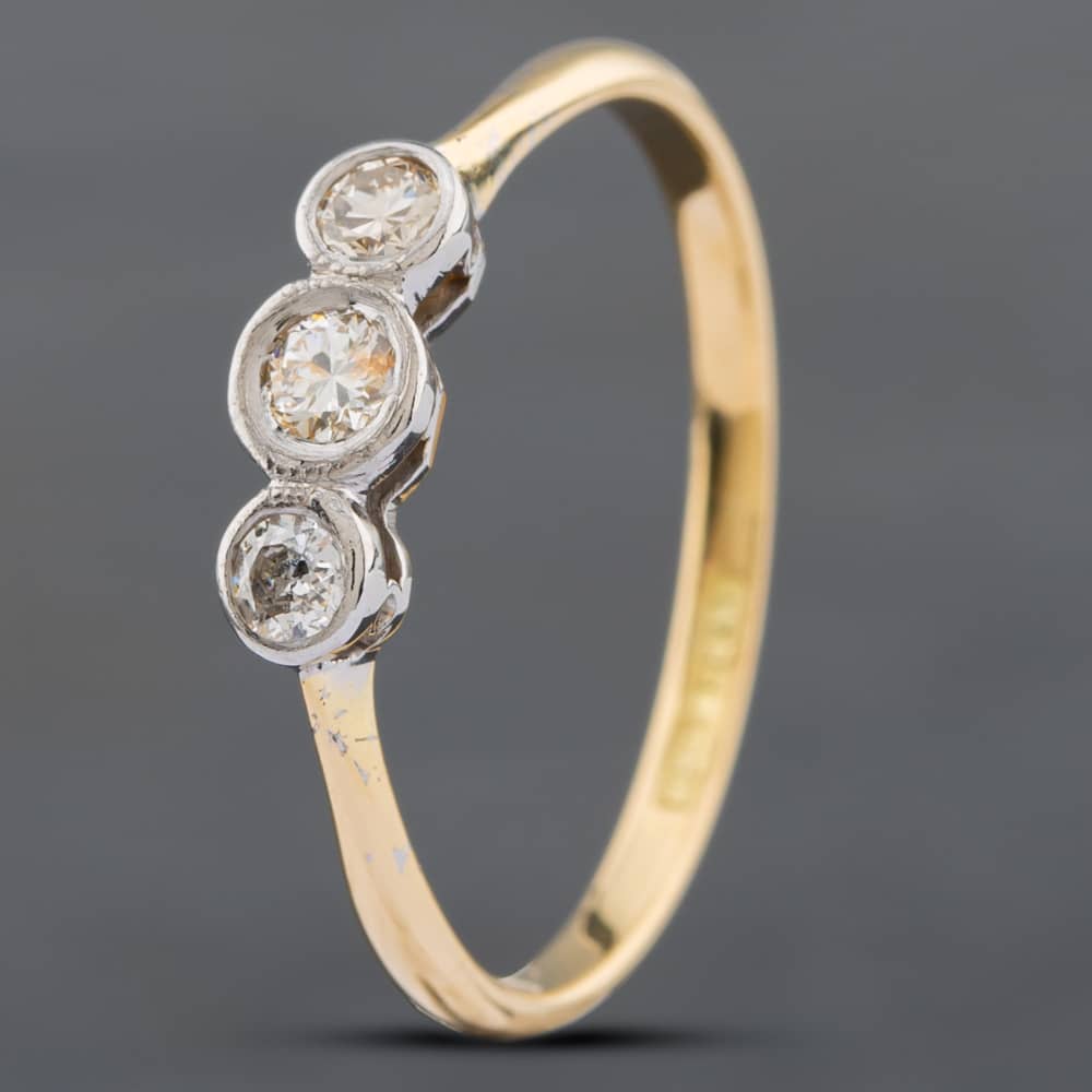 Product photograph of Pre-owned Yellow Gold Diamond Three Stone Ring 41381661 from The Jewel Hut