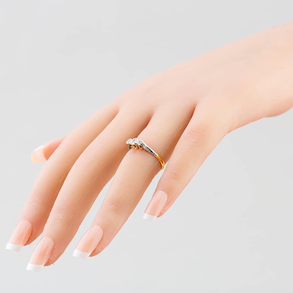 Pre-Owned Yellow Gold Single Cut Diamond Three Stone Ring 41381788