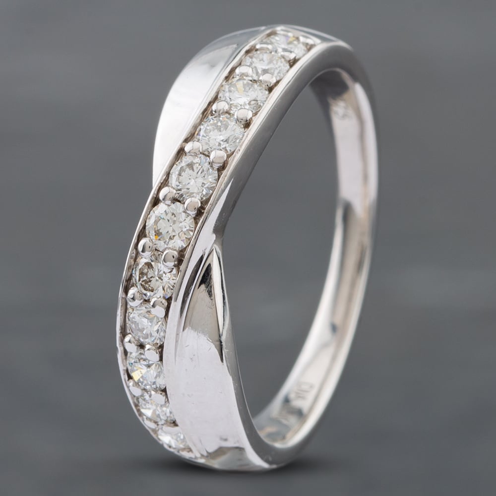 Product photograph of Pre-owned 9ct White Gold 0 50ct Brilliant Cut Diamond Crossover Ring 41382002 from The Jewel Hut