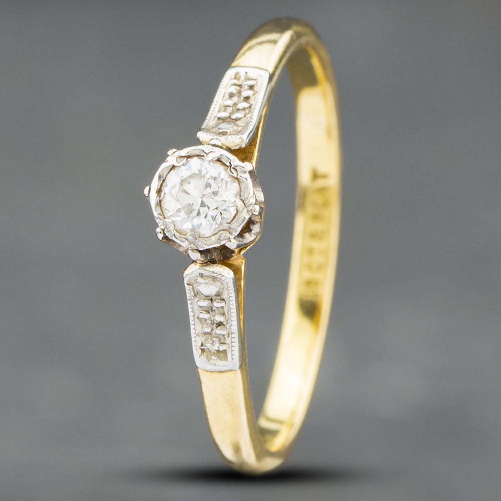 Product photograph of Pre-owned Vintage Yellow Gold Diamond Solitaire Ring 41382220 from The Jewel Hut