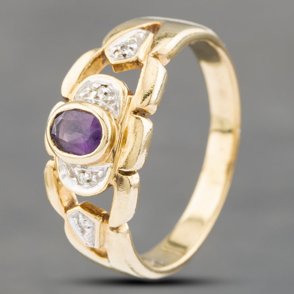 Product photograph of Pre-owned 9ct Yellow Gold Amethyst Amp Diamond Dress Ring 41382442 from The Jewel Hut