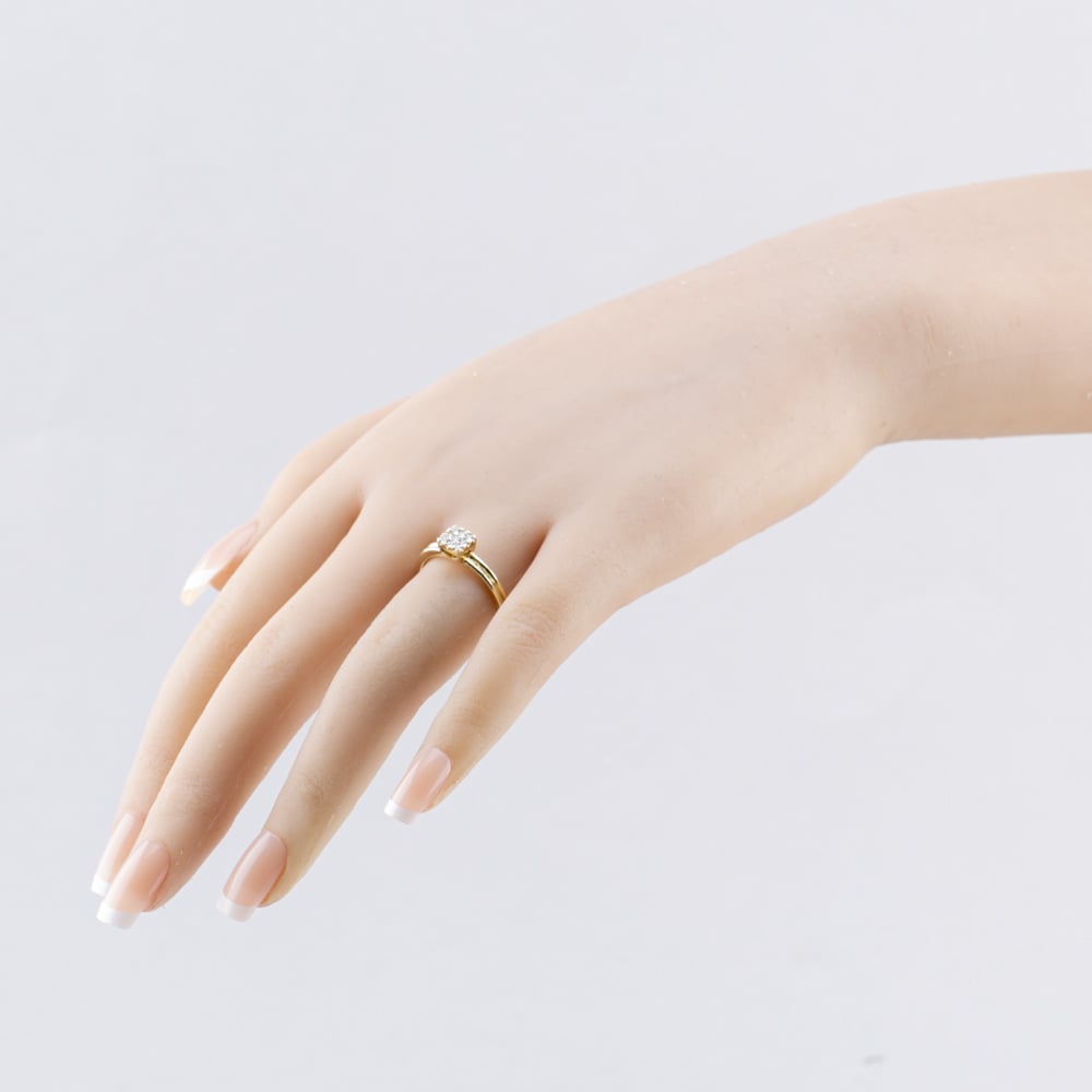 Pre-Owned 9ct Yellow Gold Diamond Square Cluster Ring 41382467