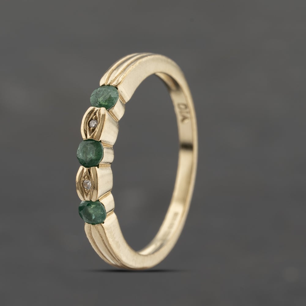 Click to view product details and reviews for Pre Owned 9ct Yellow Gold Emerald And 001ct Diamond Five Stone Ring 41383279. Click to view product details and reviews for Pre Owned 9ct Yellow Gold Emerald And 001ct Diamond Five Stone Ring 41383279.